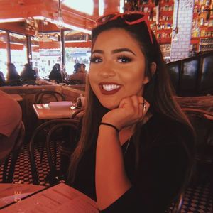 Meet your Posher, Bella